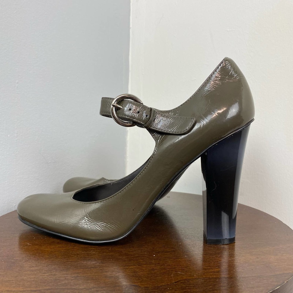 Nine West Green Patent Leather Zampa Mary Jane Pumps Sz 10.5